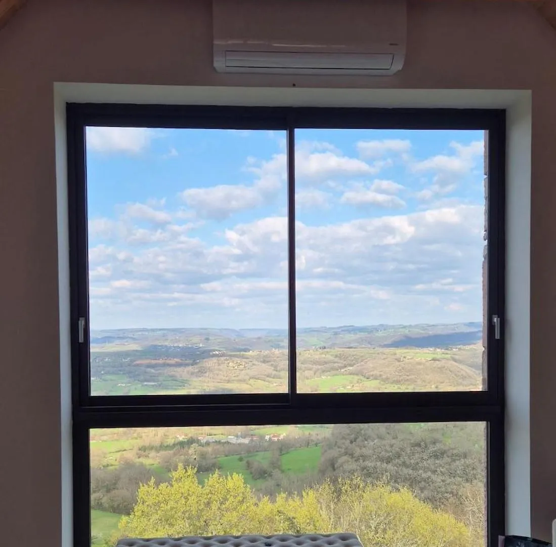 La Marilene, Grange Renovee Avec Vue Exceptionnelle Et Piscine Villa Loubressac